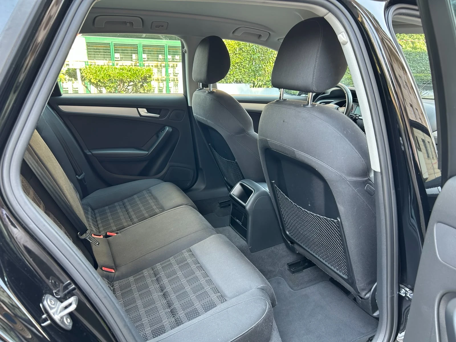 Audi A4, снимка 5 - Автомобили и джипове - 55378266