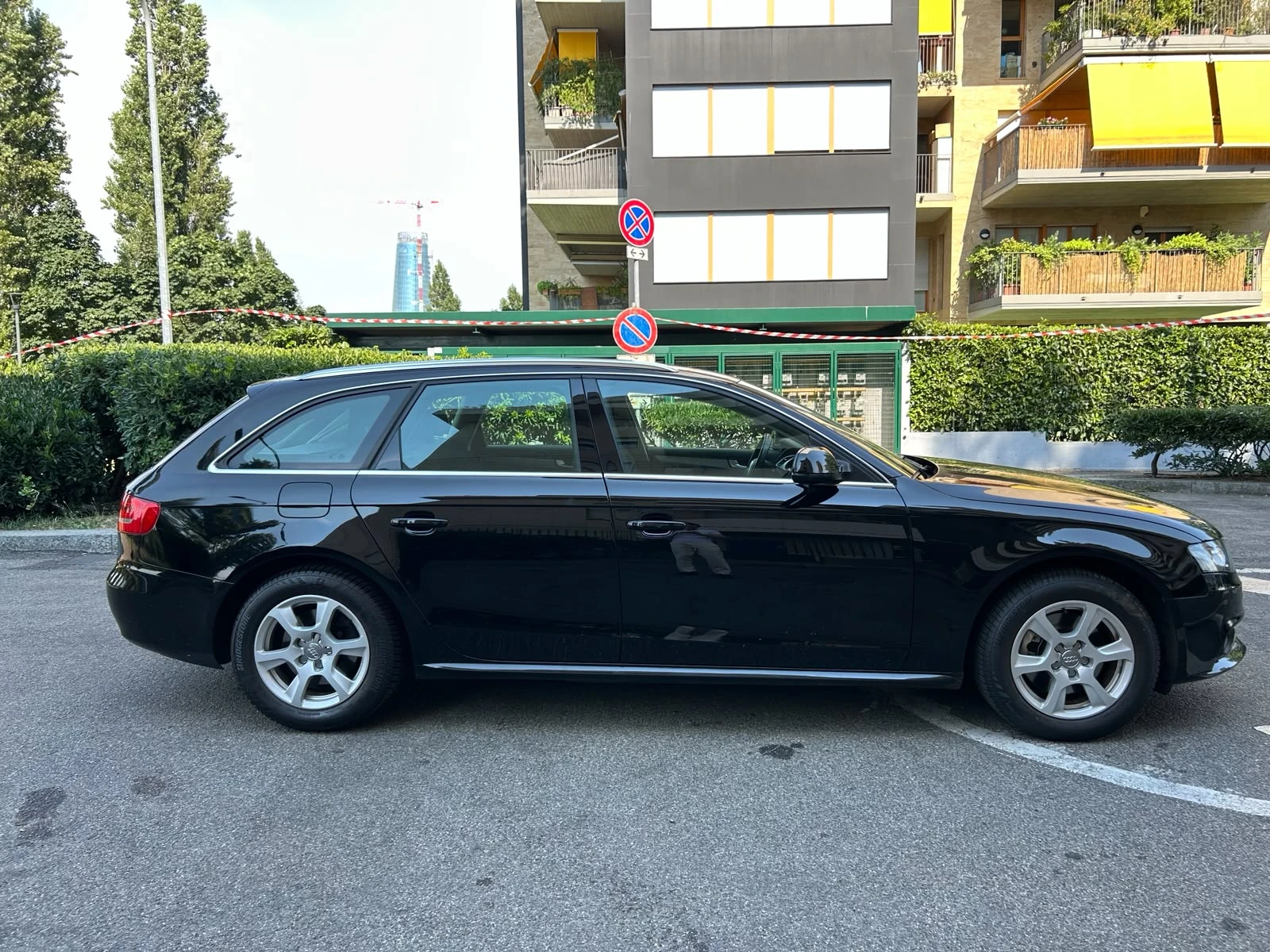 Audi A4, снимка 11 - Автомобили и джипове - 55378266