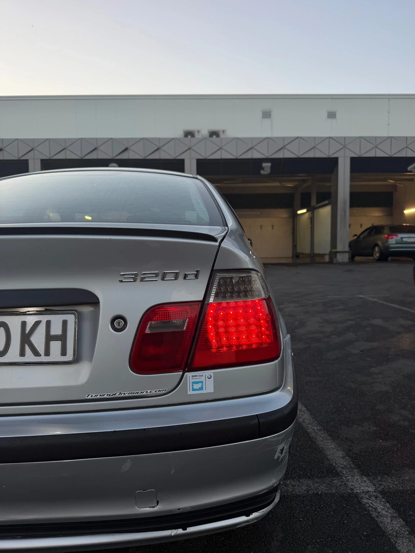 BMW 320 E46, снимка 9 - Автомобили и джипове - 55481471