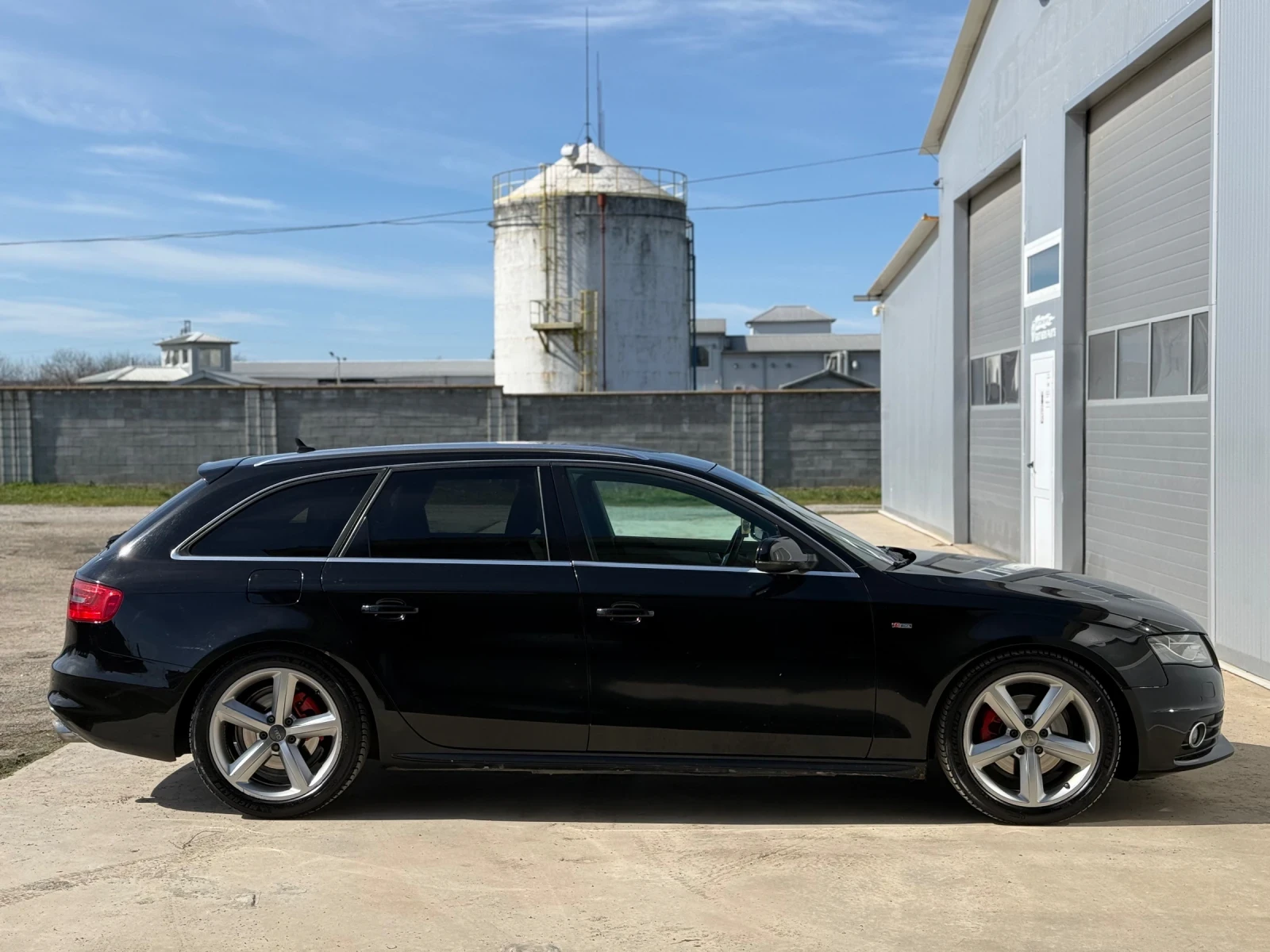 Audi A4 B8, снимка 5 - Автомобили и джипове - 55512631