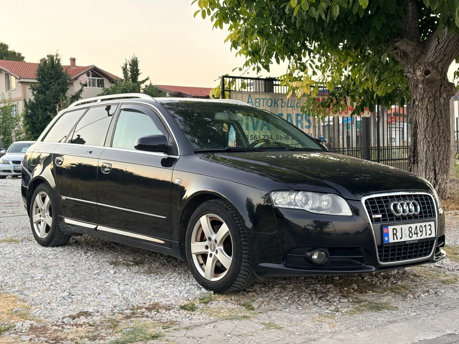 Audi A4 1.9 TDI, снимка 3 - Автомобили и джипове - 55891185