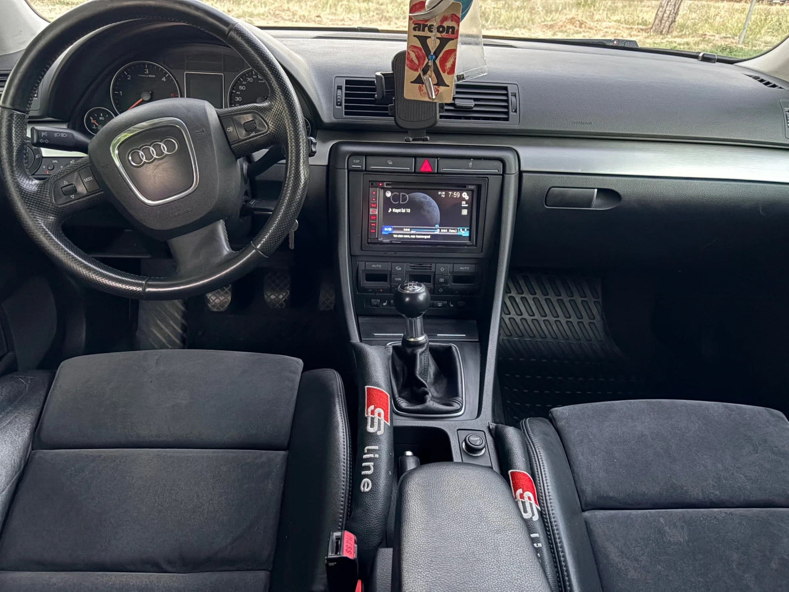 Audi A4 1.9 TDI, снимка 11 - Автомобили и джипове - 55891185