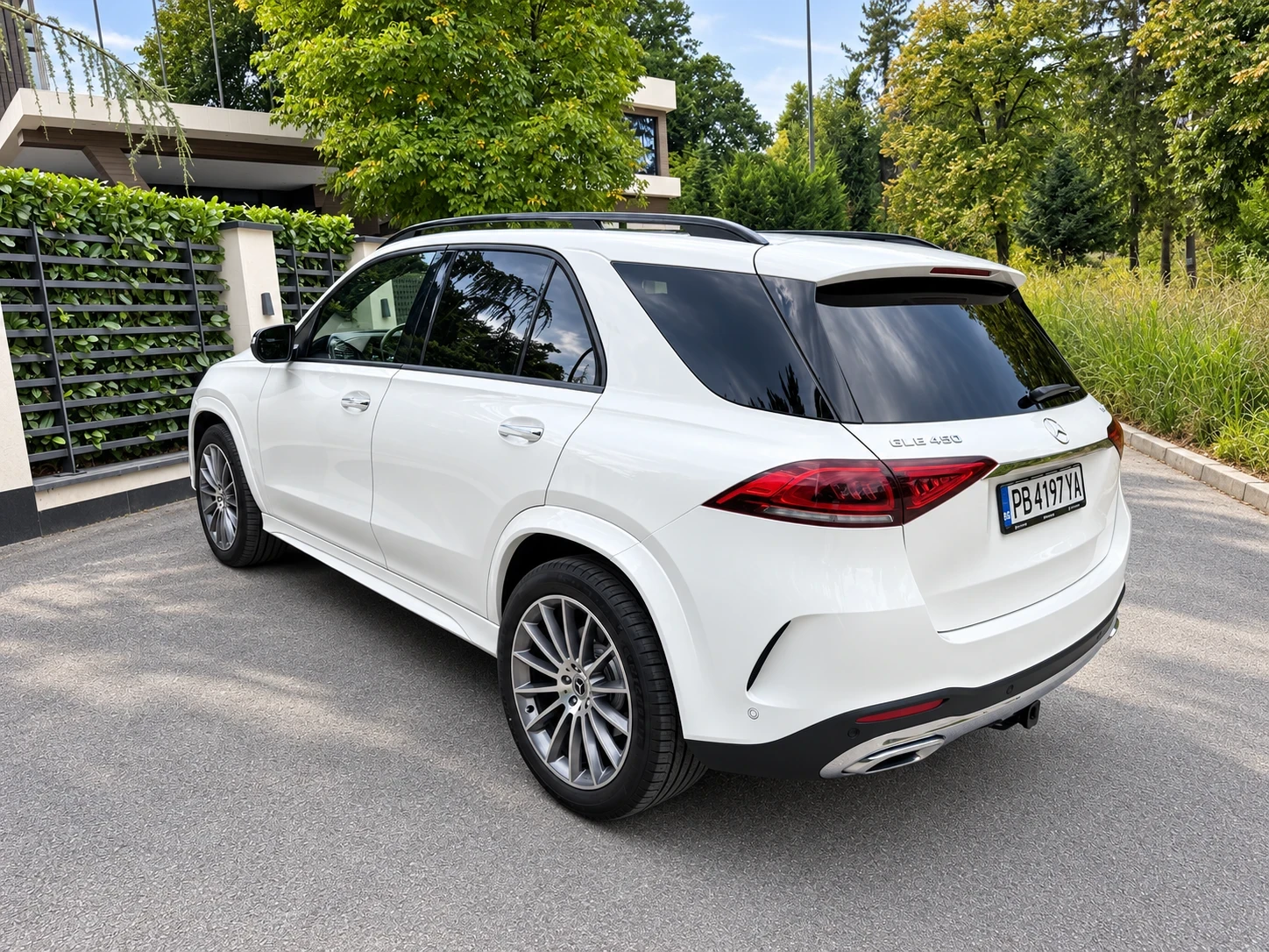 Mercedes-Benz GLE 450 AMG EQ Boost 4MATIC, снимка 9 - Автомобили и джипове - 56271428