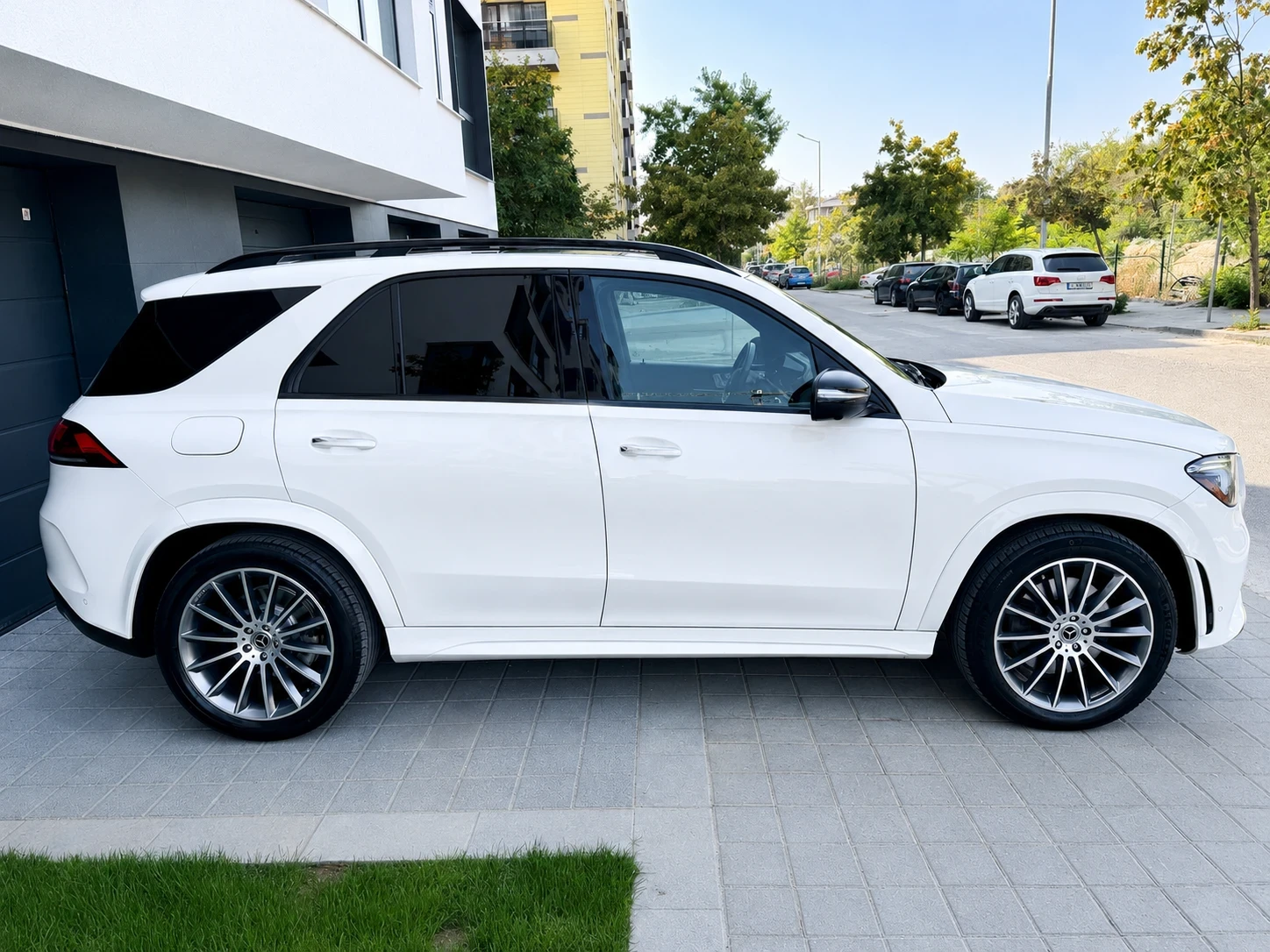 Mercedes-Benz GLE 450 AMG 4MATIC, снимка 5 - Автомобили и джипове - 55905436