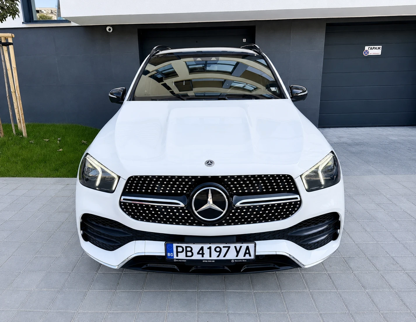 Mercedes-Benz GLE 450 AMG 4MATIC, снимка 3 - Автомобили и джипове - 55905436
