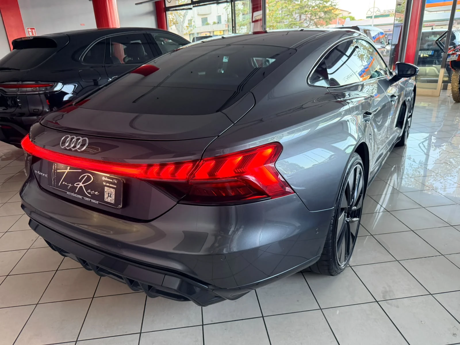 Audi E-Tron GT 93 kWh | Mobile.bg � ����������� 4