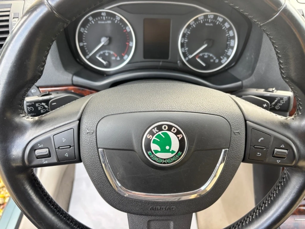 Skoda Octavia АВТОМАТИК ЕВРО 5, снимка 6 - Автомобили и джипове - 56708119