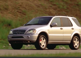     Mercedes-Benz ML 270 