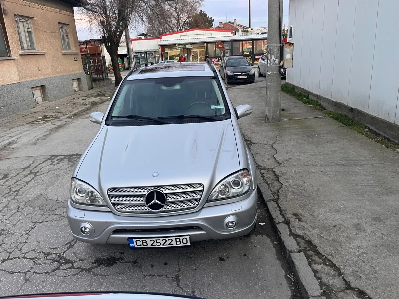 Mercedes-Benz ML 55 AMG Facelift, снимка 5 - Автомобили и джипове - 48985141