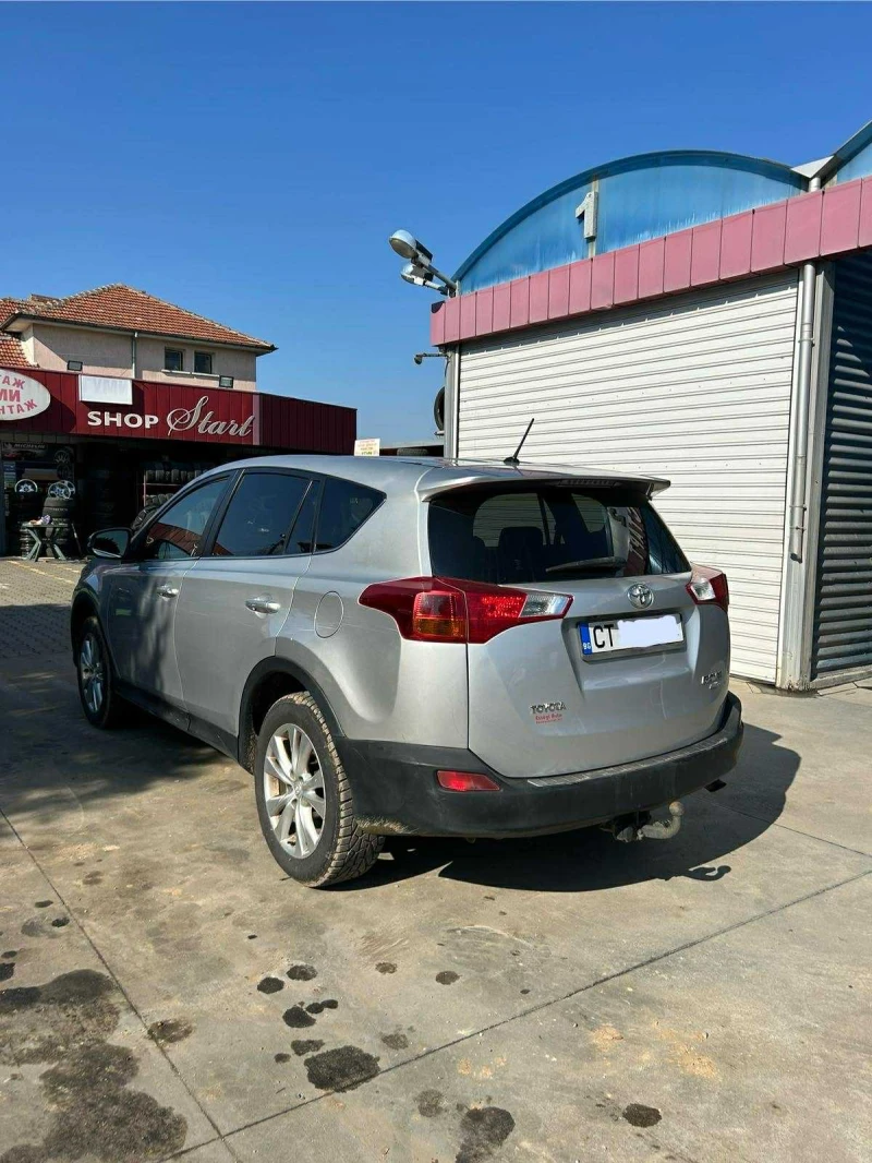 Toyota Rav4, снимка 5 - Автомобили и джипове - 52571314