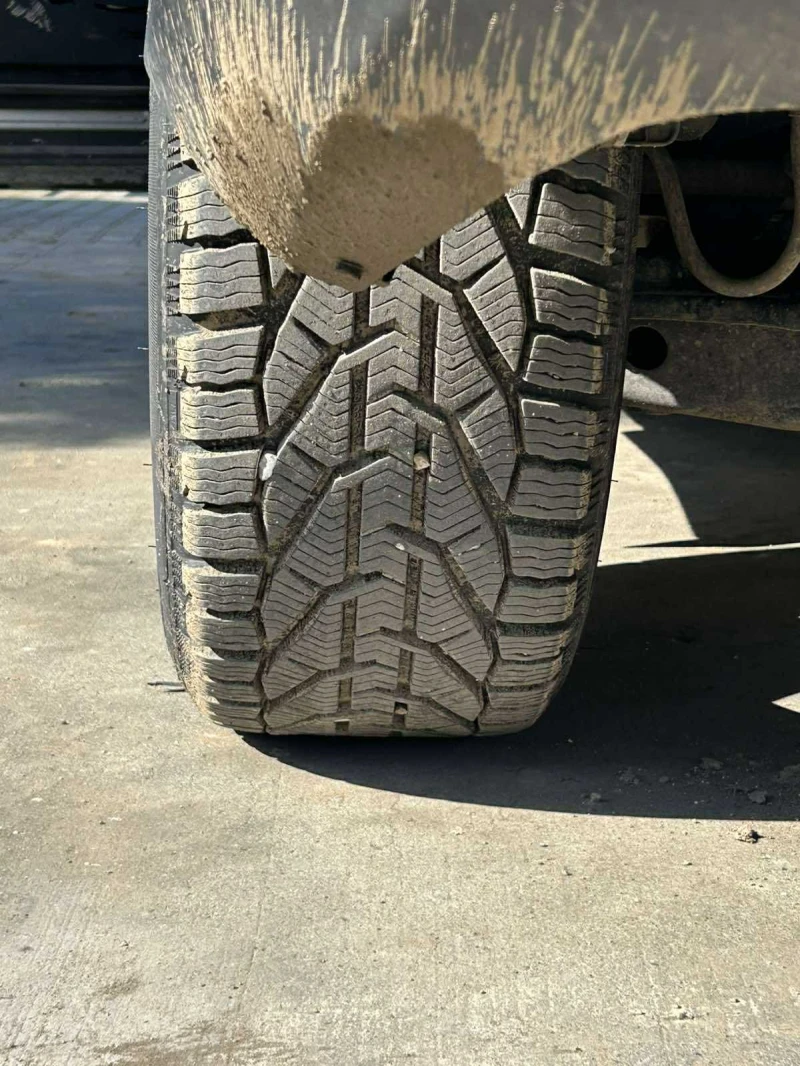 Toyota Rav4, снимка 6 - Автомобили и джипове - 52571314