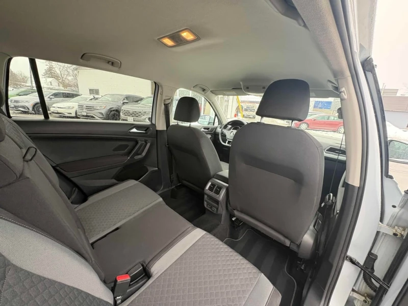VW Tiguan * Trendline * CARFAX * ЦЕНА ДО БГ, снимка 12 - Автомобили и джипове - 53020483