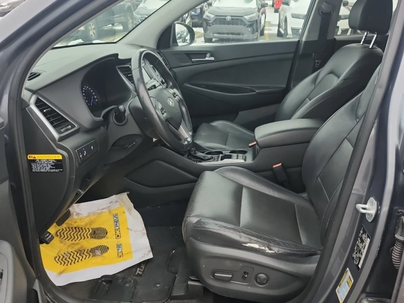 Hyundai Tucson * SE * CARFAX * ЦЕНА ДО БГ, снимка 5 - Автомобили и джипове - 53043128