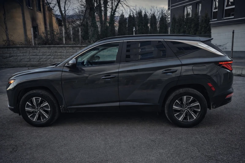 Hyundai Tucson 1.6 TURBO HYBRID ГАРАНЦИЯ, снимка 4 - Автомобили и джипове - 53451582