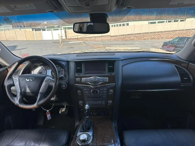 Infiniti QX80 BASE, снимка 6 - Автомобили и джипове - 48538687