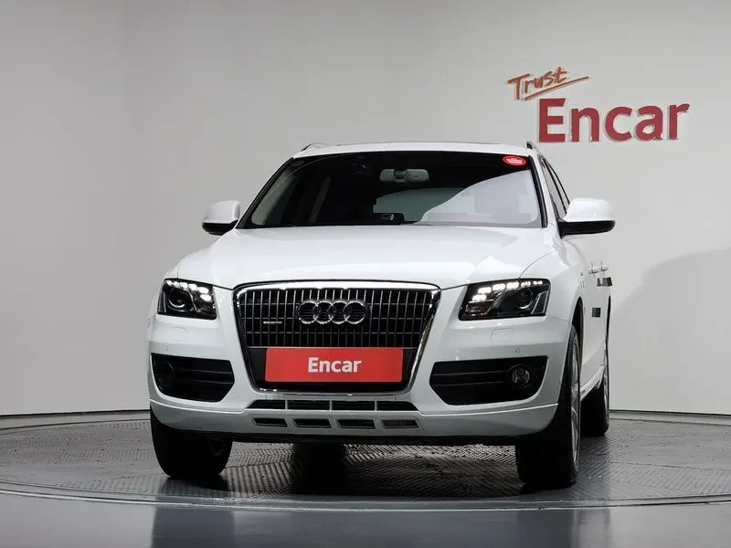 Audi Q5 3.0 TDI Quattro, снимка 3 - Автомобили и джипове - 55130850