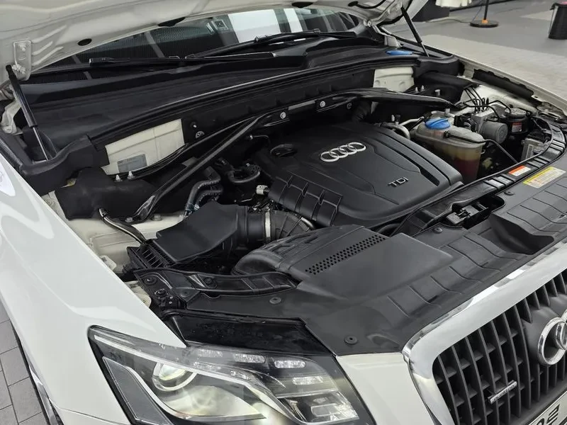 Audi Q5 3.0 TDI Quattro, снимка 6 - Автомобили и джипове - 55130850