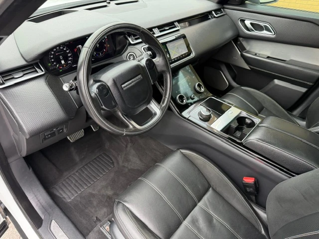 Land Rover Range Rover Velar R-Dynamic S* CARFAX* АВТО КРЕДИТ* , снимка 8 - Автомобили и джипове - 55188889