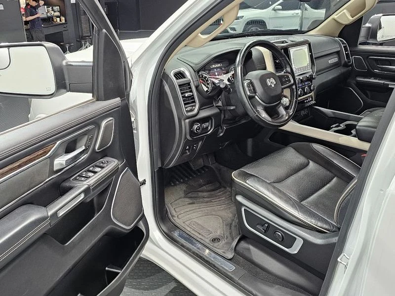 Dodge Ram 5.7 5.7 Automatic, снимка 10 - Автомобили и джипове - 55813050
