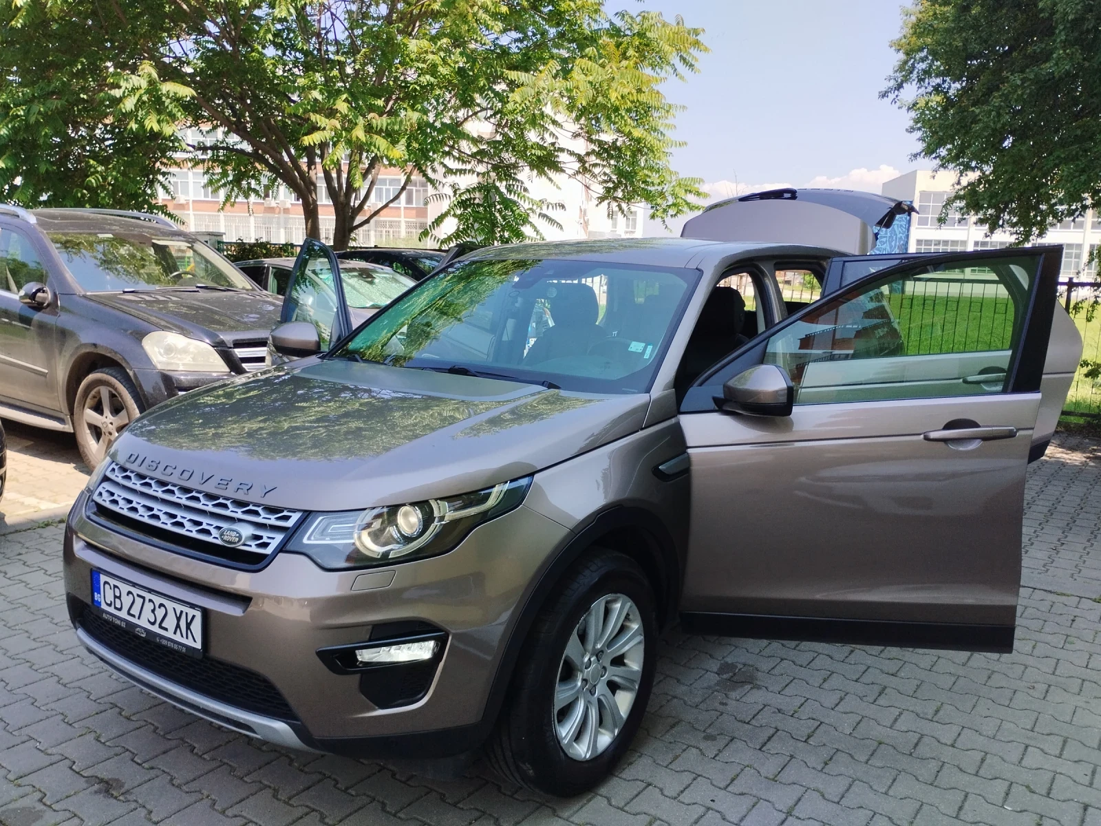 Land Rover Discovery 2.2 Sport HSE SD4 190к.с EURO 5B - изображение 9