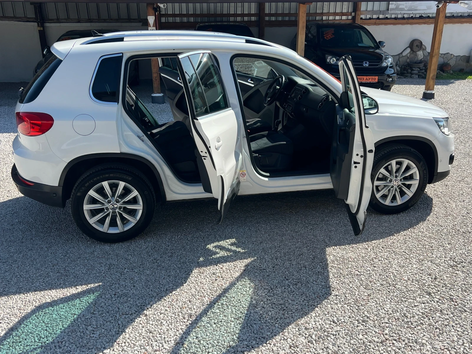 VW Tiguan 20TDI* LED* AUT* 100%км* 4x4* ТОП* ЛИЗИНГ - изображение 7