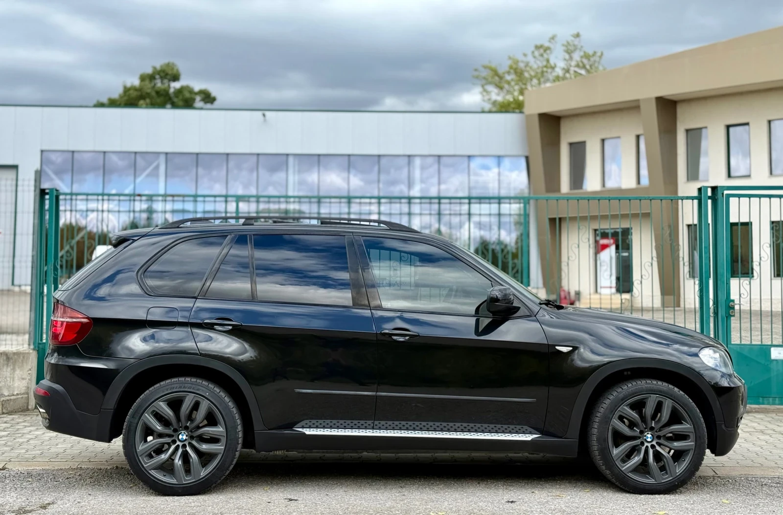 BMW X5 3.0d~235hp~ПАНОРАМА~КСЕНОН - изображение 4