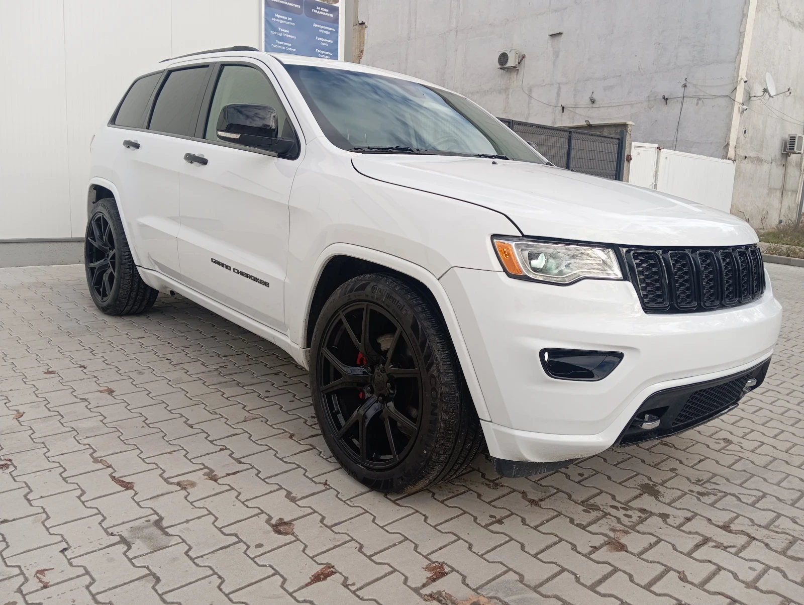 Jeep Grand cherokee 5.7 overland  - изображение 2