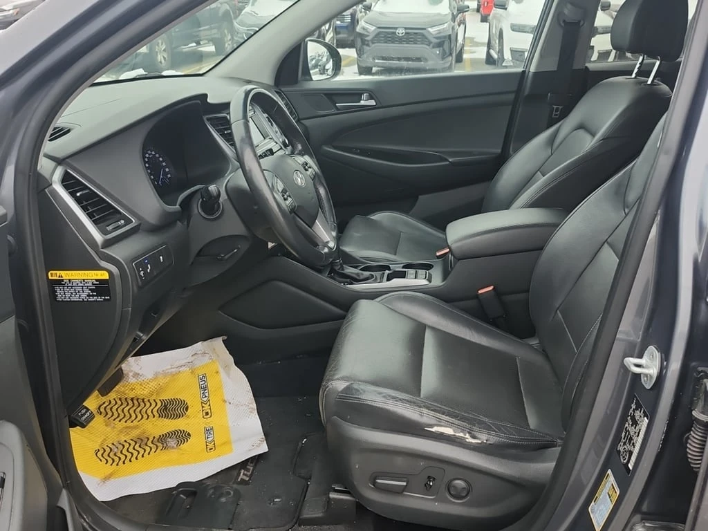 Hyundai Tucson * SE * CARFAX * ЦЕНА ДО БГ - изображение 5