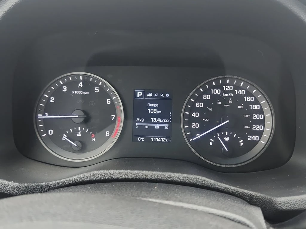 Hyundai Tucson * SE * CARFAX * ЦЕНА ДО БГ - изображение 9