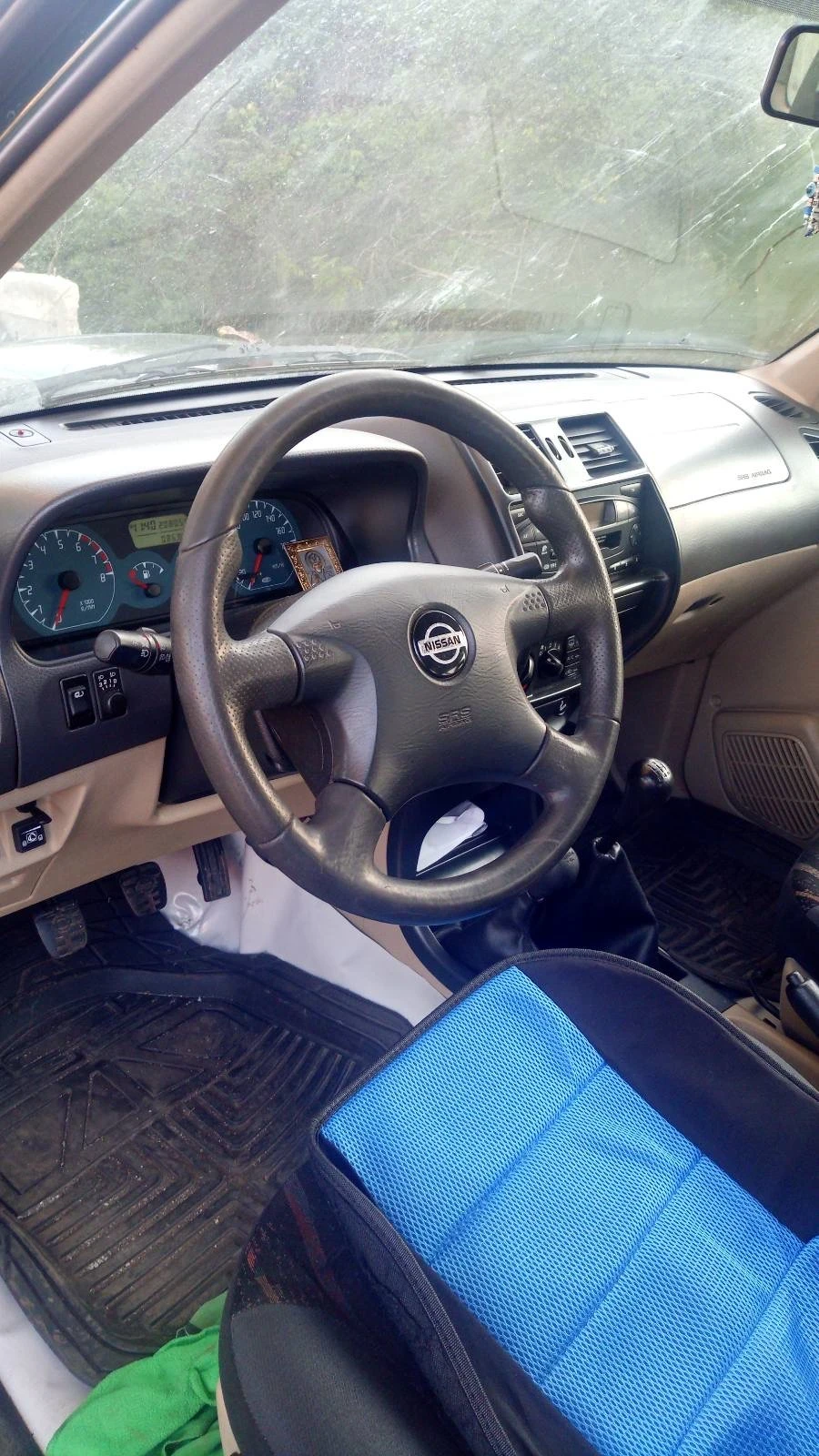 Nissan Terrano  - изображение 4