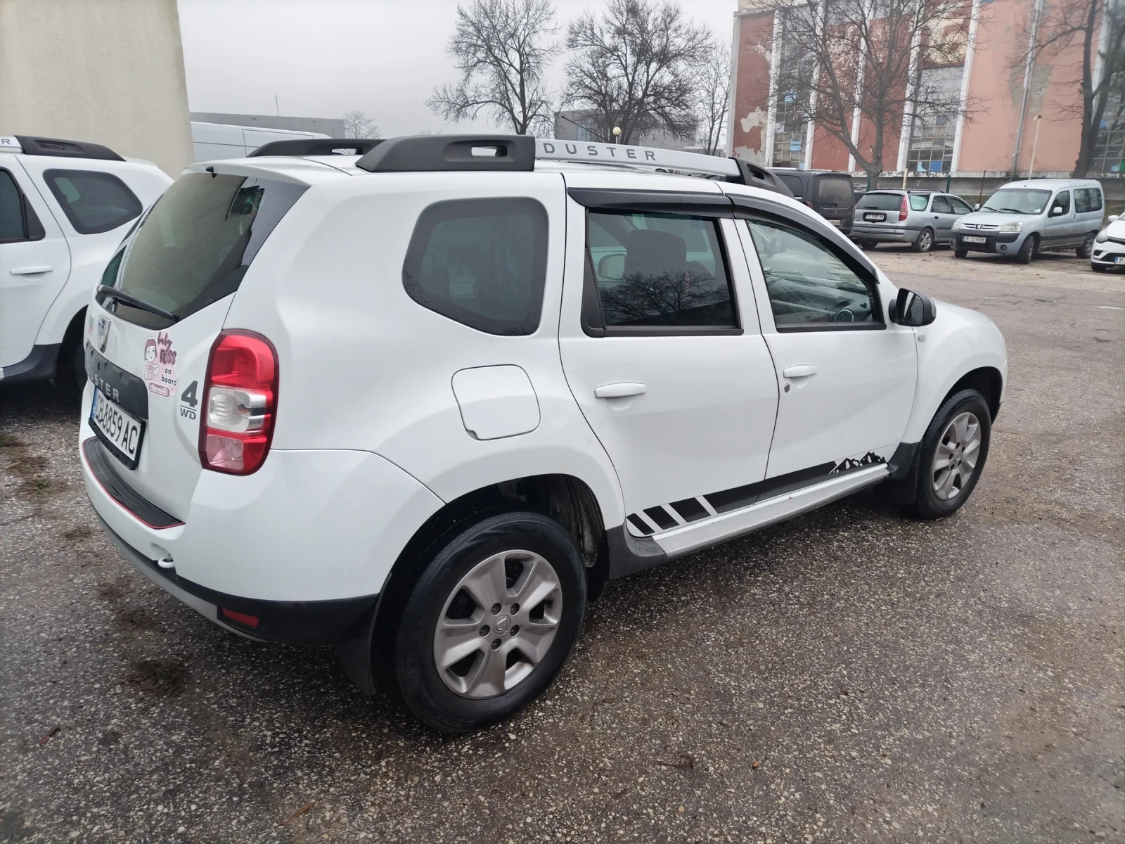 Dacia Duster 1.5 ����� | Mobile.bg � ����������� 2