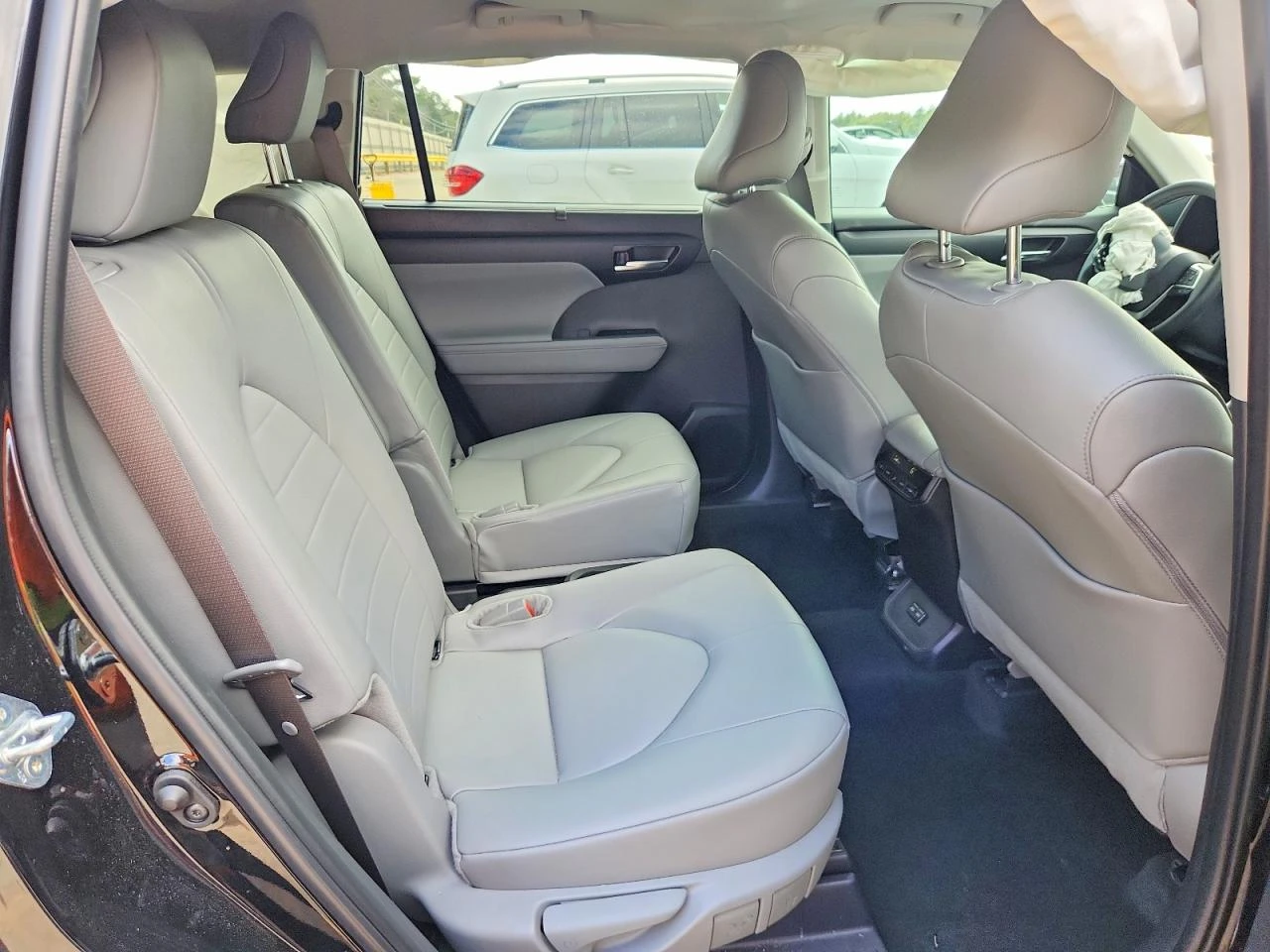 Toyota Highlander XLE ������ ���� �� ��! | Mobile.bg � ����������� 11