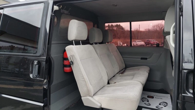 VW Caravelle T4 2.5TDI 5SP-NAVI-KAMERA-VNOS DE-TOP SUST.-LIZING, снимка 16 - Бусове и автобуси - 44081986