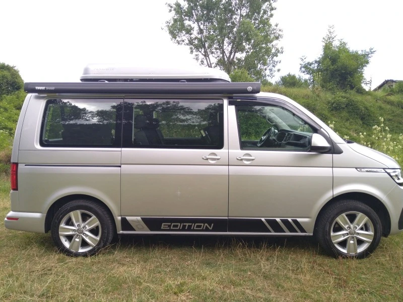 VW Caravelle, снимка 12 - Бусове и автобуси - 47073115