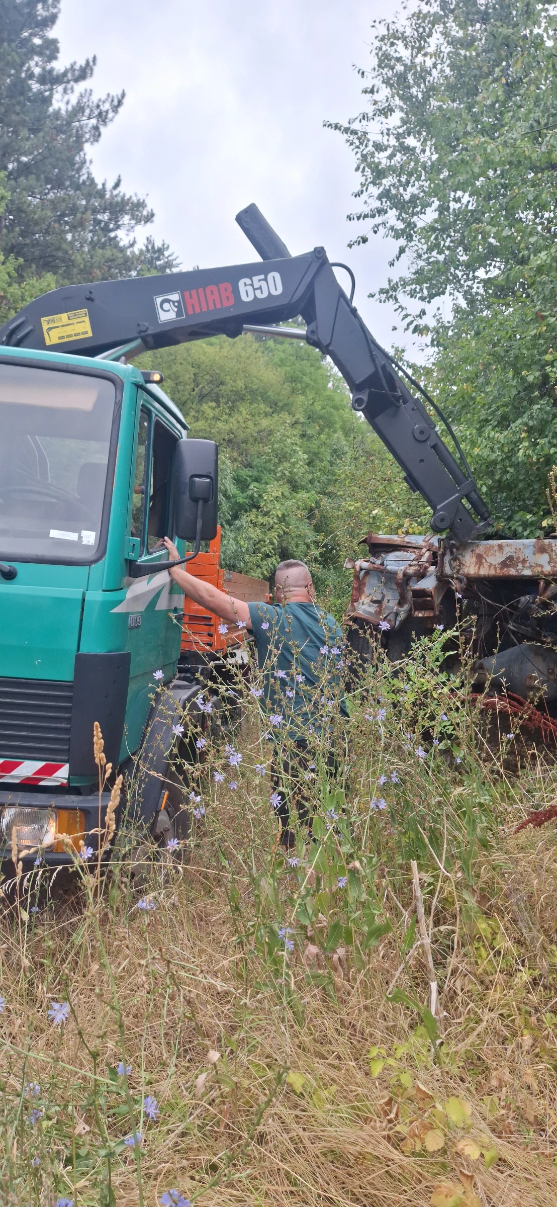 Mercedes-Benz 814 самосвал+ кран - изображение 4