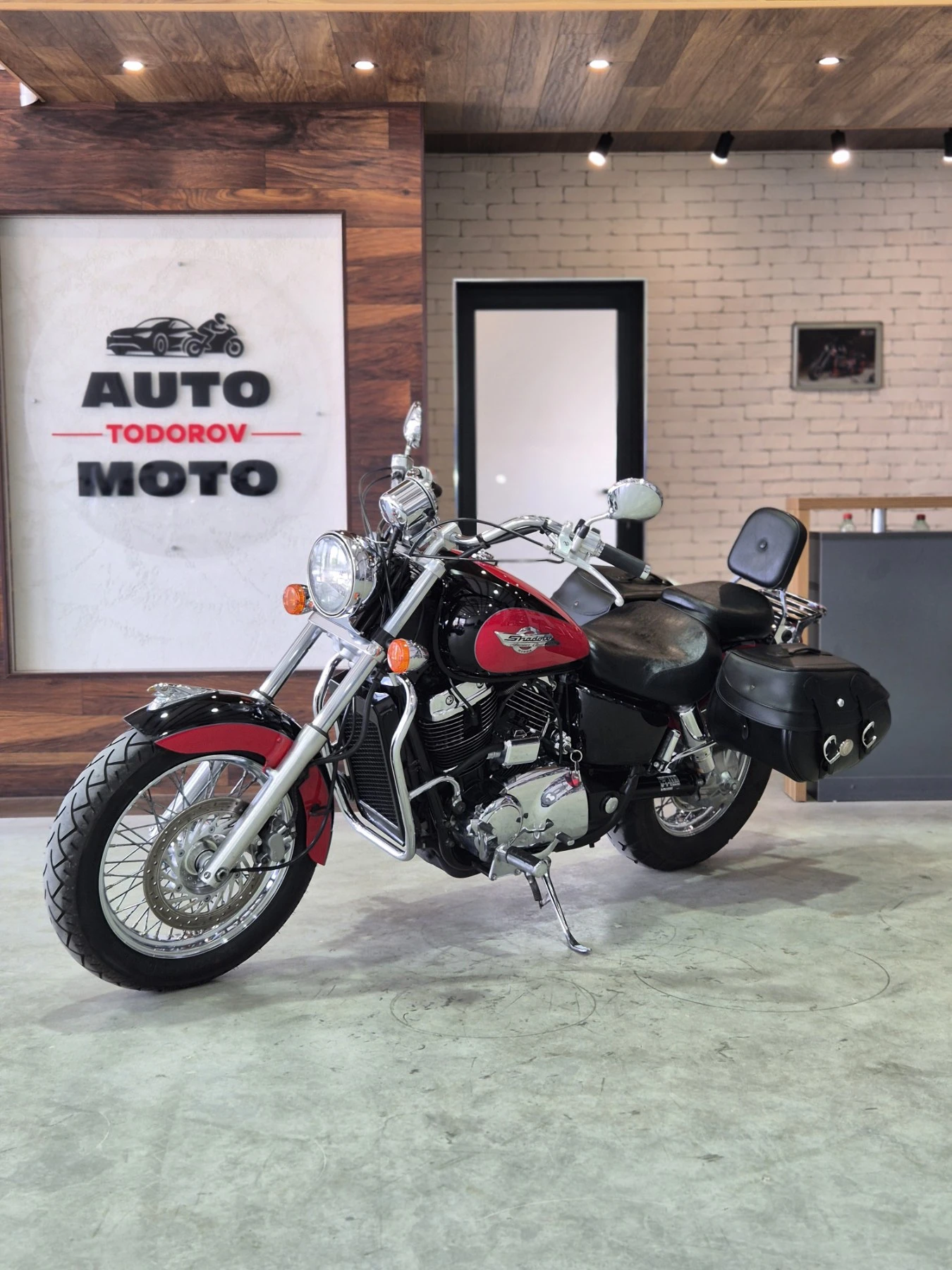 Honda Shadow VT1100 C2 Категория А2!!! Нов внос ШВЕЙЦАРИЯ! ТОП!, снимка 3 - Мотоциклети и мототехника - 55174460