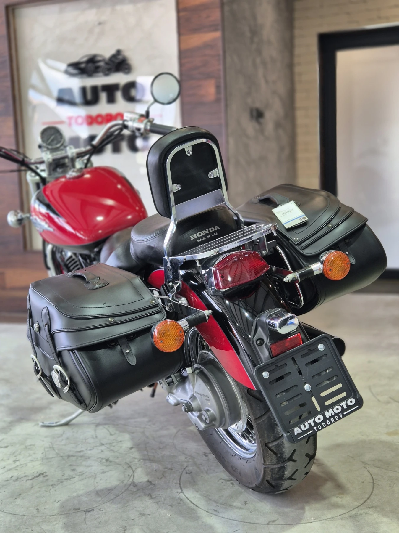 Honda Shadow VT1100 C2 Категория А2!!! Нов внос ШВЕЙЦАРИЯ! ТОП!, снимка 6 - Мотоциклети и мототехника - 55174460