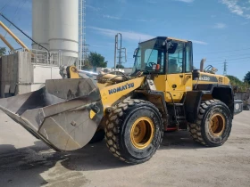 Челен товарач Komatsu WA320, снимка 6