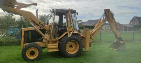     Caterpillar 428