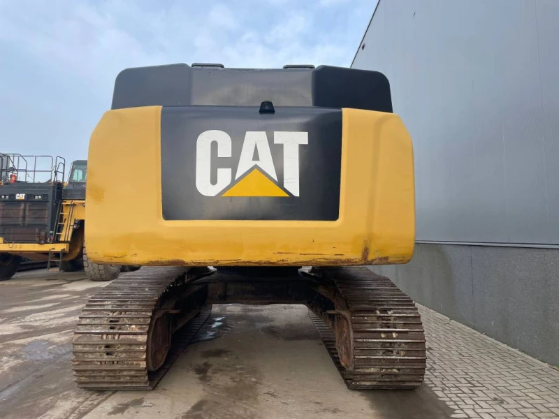 Багер Cat 349 EL, снимка 5 - Индустриална техника - 48981337