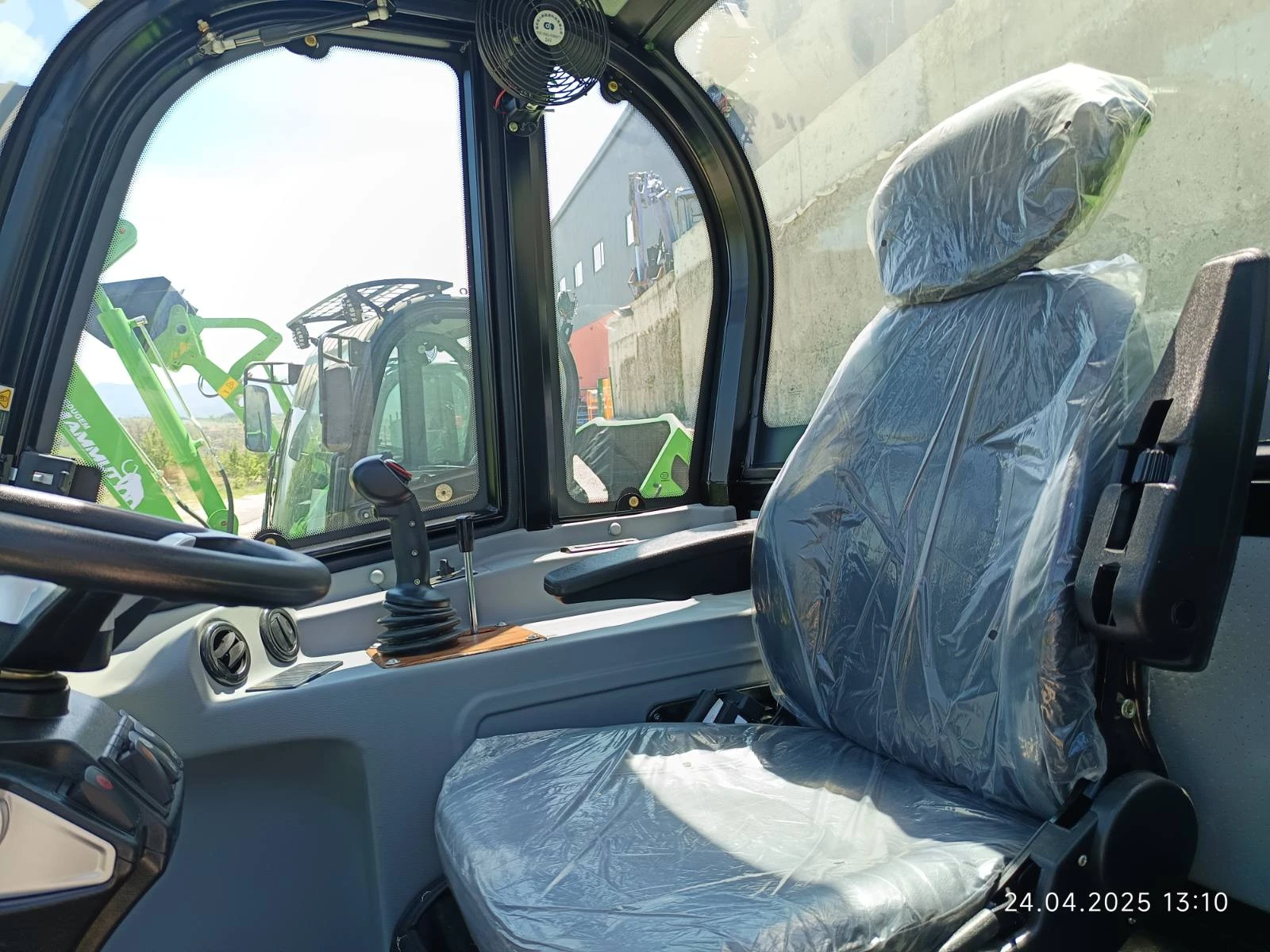 Челен товарач Komatsu MAMUT 12 X-TRA - изображение 6