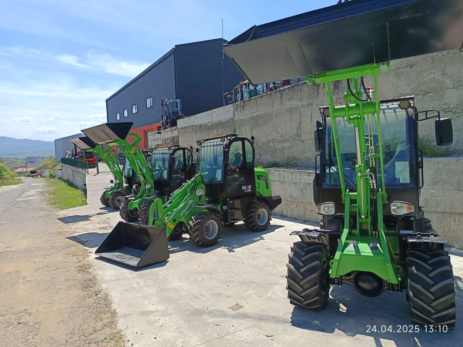 Челен товарач Komatsu MAMUT 12 X-TRA - изображение 2
