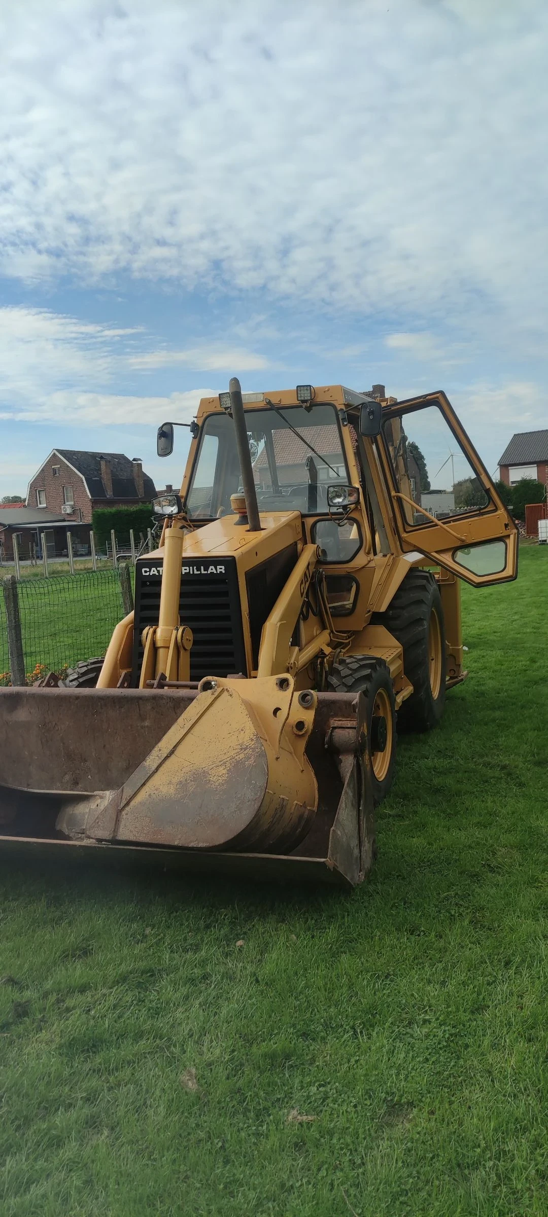 Багер Caterpillar 428 - изображение 3