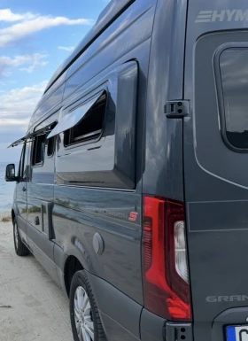 Кемпер HYMER / ERIBA Grand canyon s, снимка 2