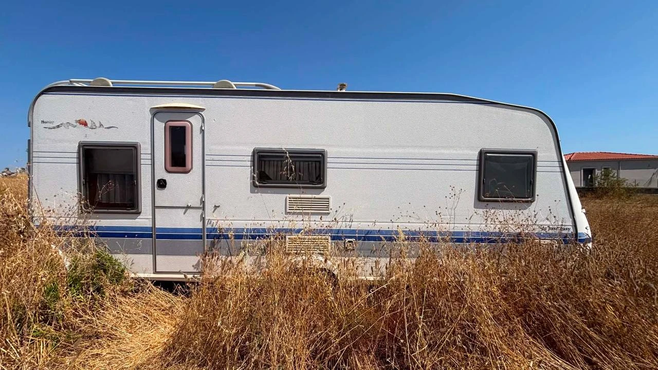 Каравана Hobby De luxe easy 560 kmfe