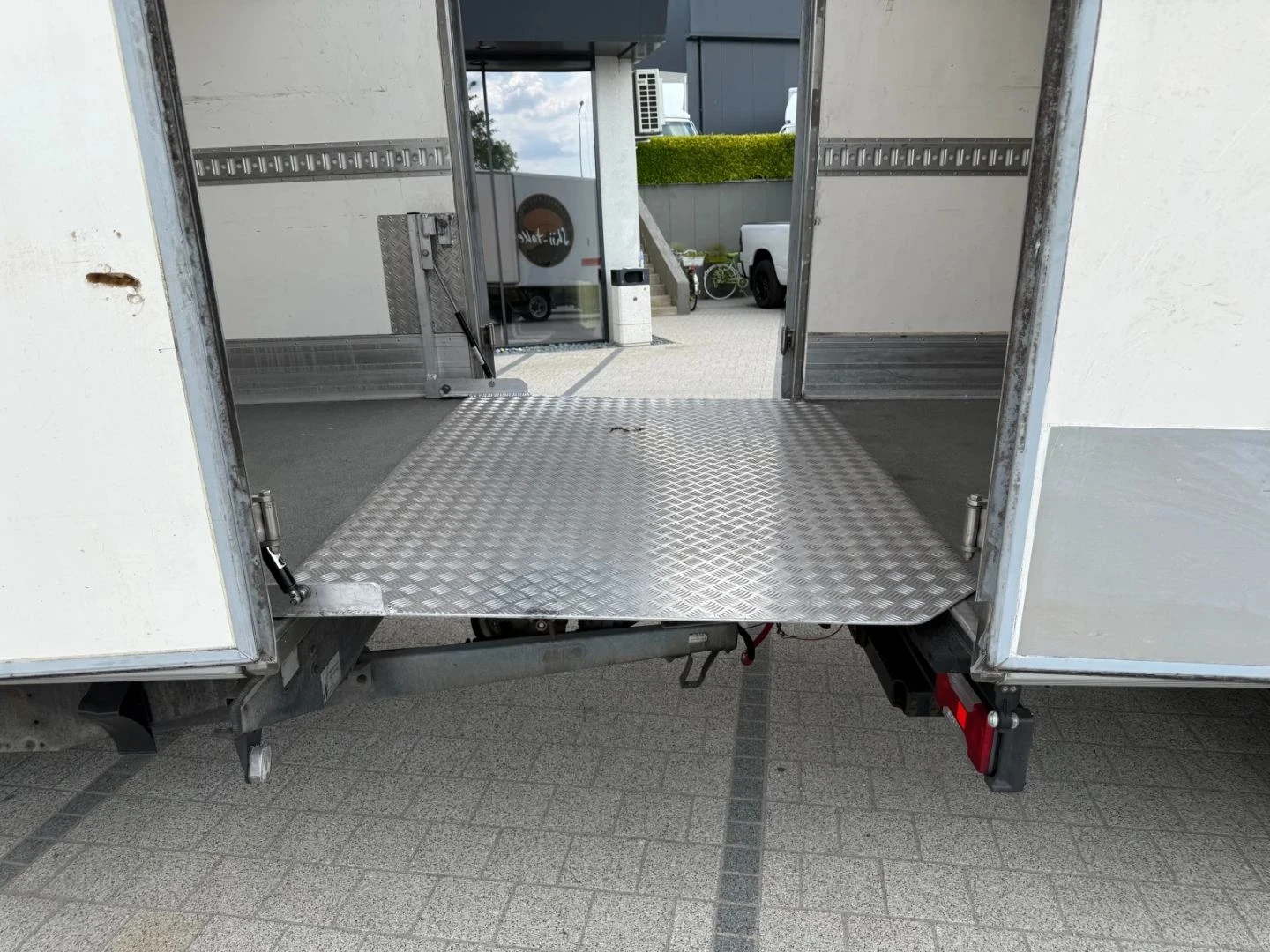 �� ��������� Humbaur 3500 | Mobile.bg � ����������� 3