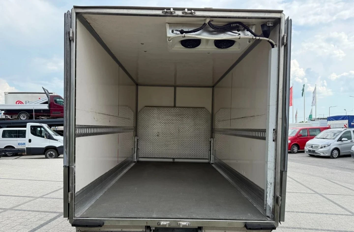 �� ��������� Humbaur 3500 | Mobile.bg � ����������� 4