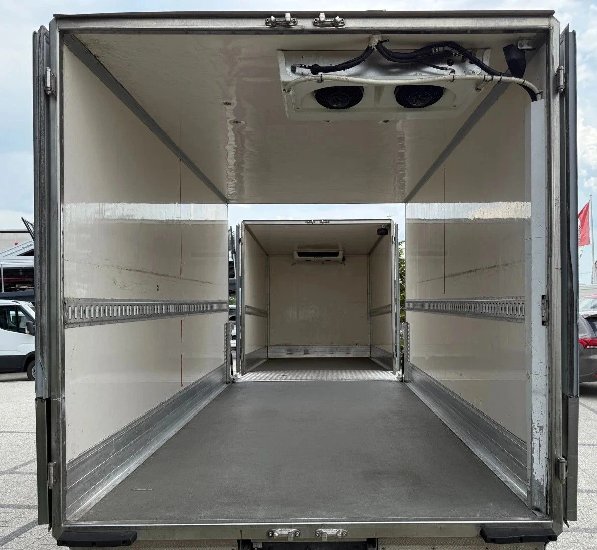 �� ��������� Humbaur 3500 | Mobile.bg � ����������� 2