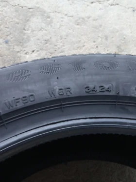 Гуми Зимни 185/60R15, снимка 10 - Гуми и джанти - 49046466