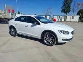 Volvo S60 2.0 Cross Country Navi Кожа, снимка 2